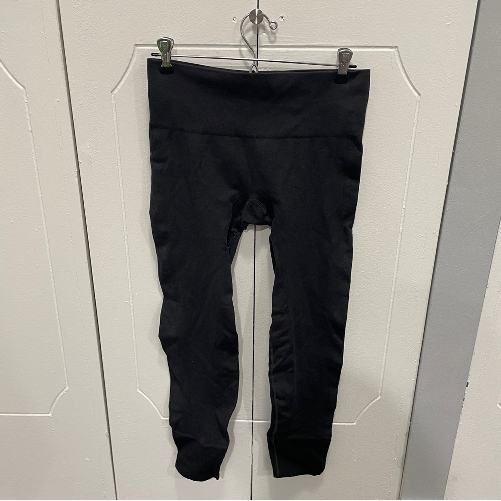 Lululemon Black 7/8 Leggings